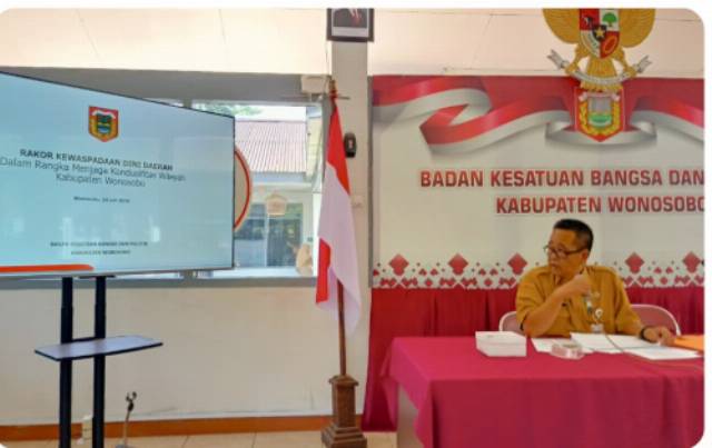 Kasi Trantib Kecamatan Kejajar Hadiri Rakor Kewaspadaan Dini Daerah untuk Menjaga Kondusivitas Wilayah